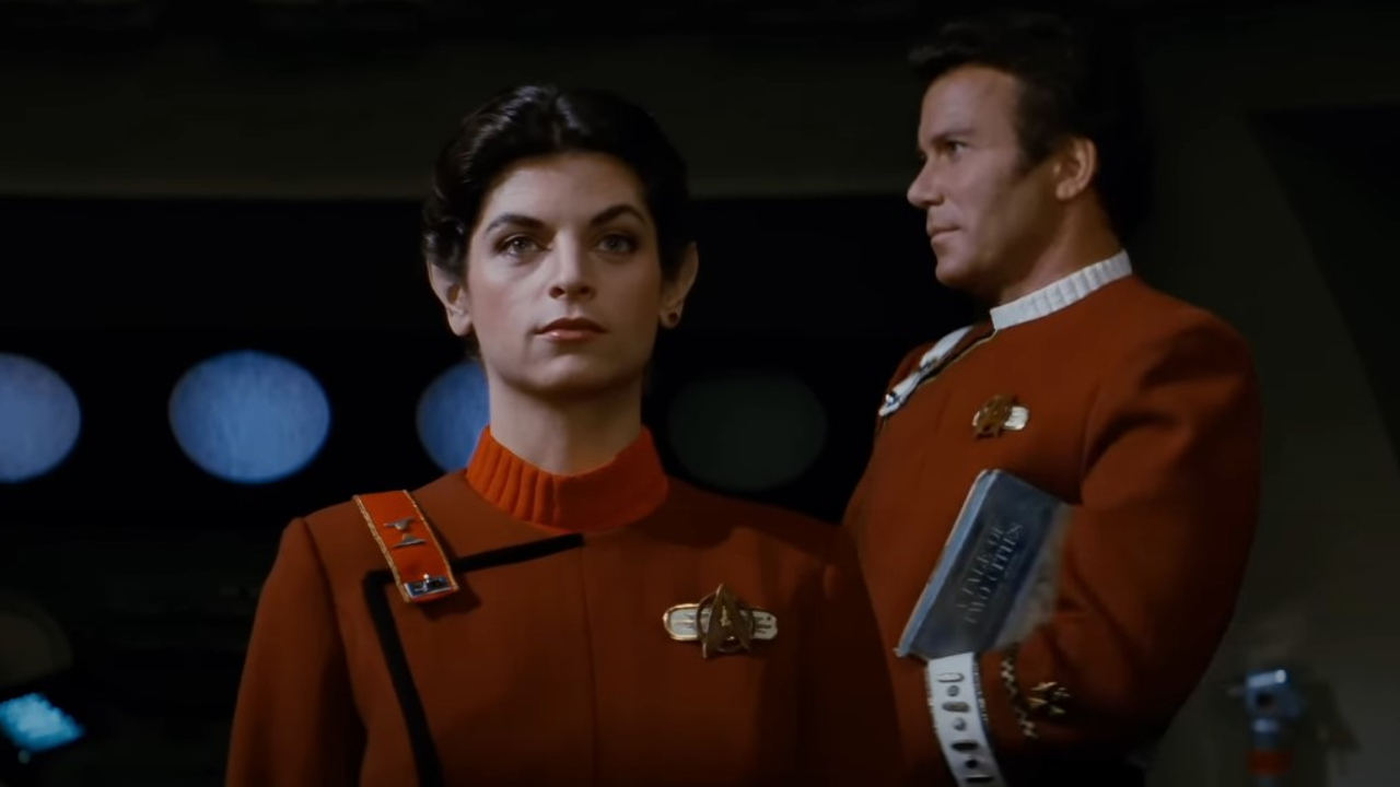 William Shatner และ Kirstie Alley ใน Star Trek II: The Wrath of Khan