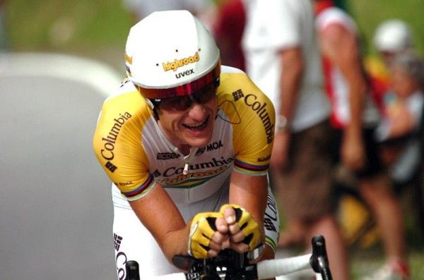 Michael Rogers (Team Columbia - Highroad) slipped from third to sixth overall after the time trial.