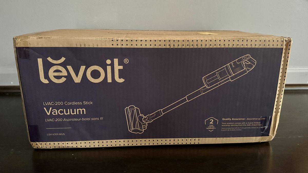 Compact box for the Levoit LVAC-200