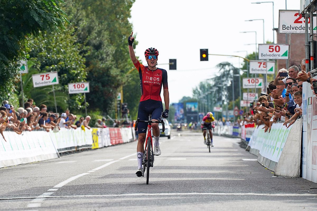 Pavel Sivakov (Ineos) wins the 2023 Giro della Toscana