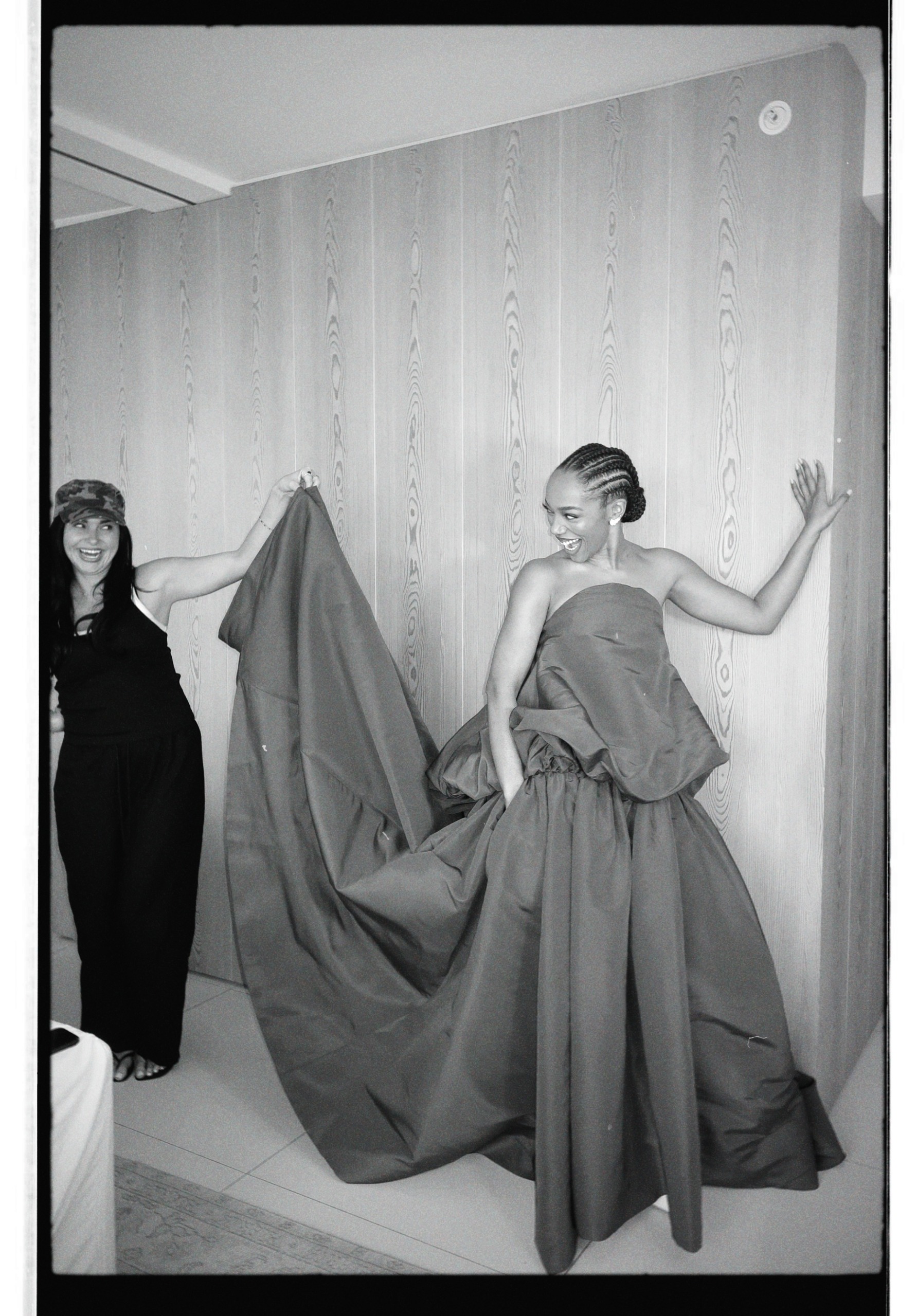 Naomi Ackie's getting ready photos before the 2026 Academy Museum Gala