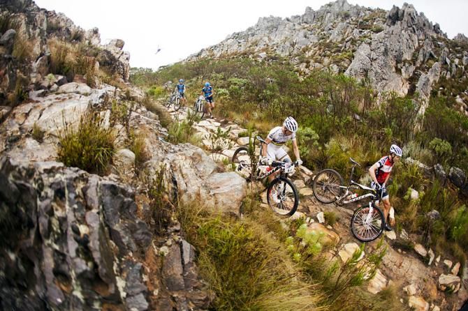 Nino Schurter of Scott-Odlo &amp; Gert Heyns of Scott Factory Racing lead Roel Paulissen &amp; Riccardo Chiarini of Torpado Factory
