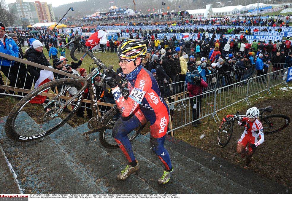 Meredith Miller (USA) takes on the steps
