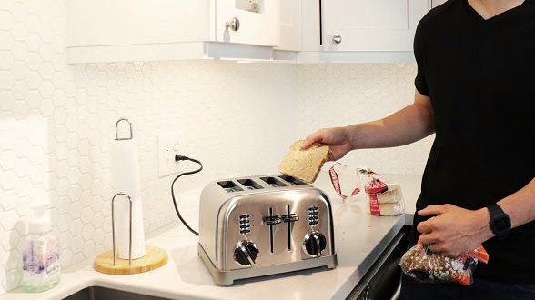 Cuisinart Classic CPT-180 Toaster being tested in writer's home