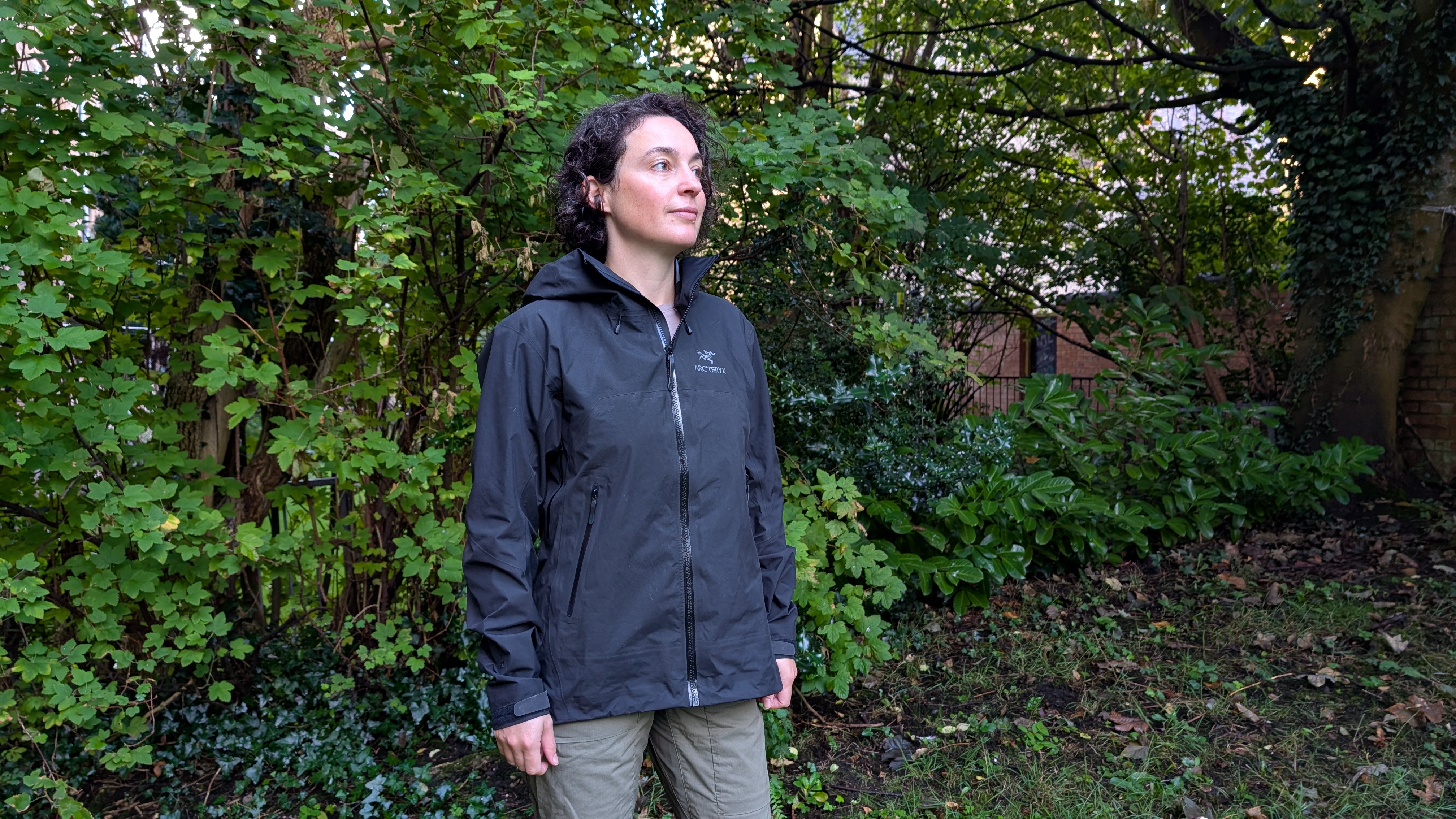 Julia Clarke wearing the Arc&#039;teryx Beta AR Stormhood Jacket in black