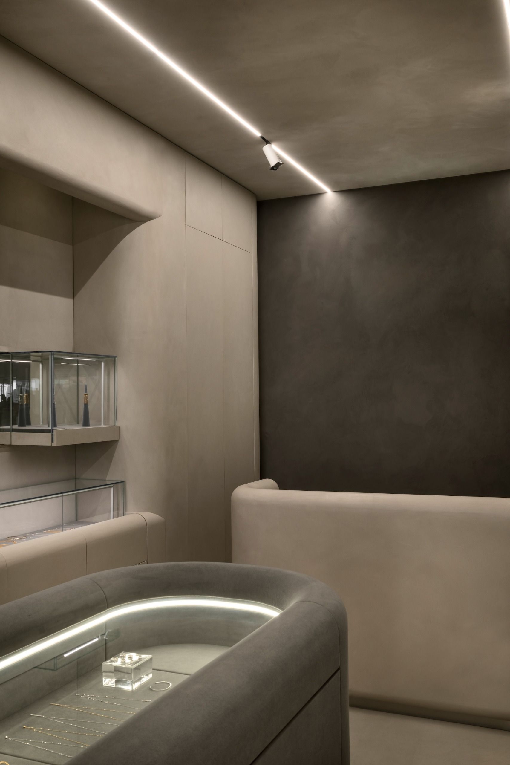Victoria Yakusha Guzema jewellery boutique