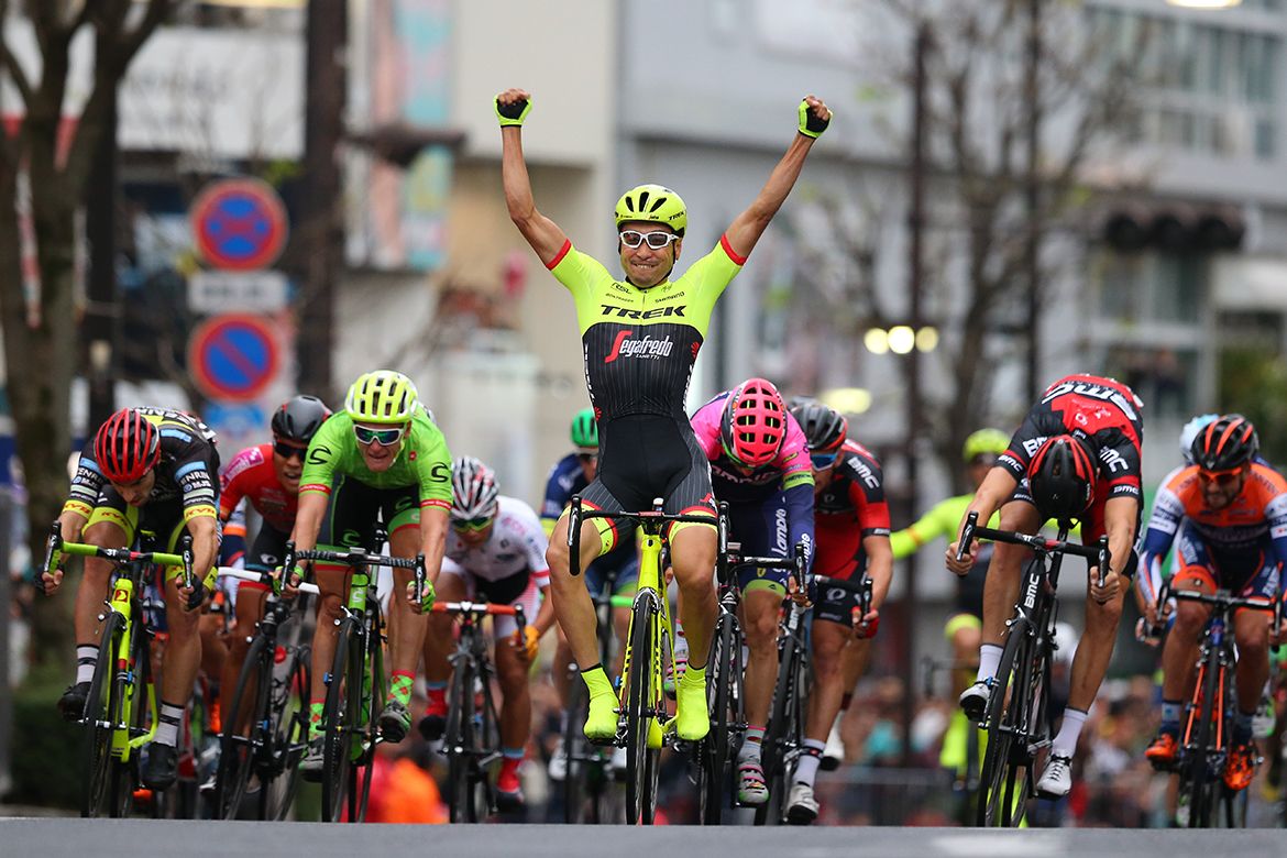 Fumiyuki Beppu (Trek-Segafredo) wins the Japan Cup criterium