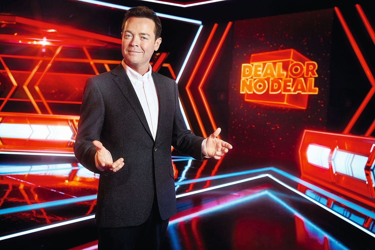 Stephen Mulhern hosts Deal or No Deal