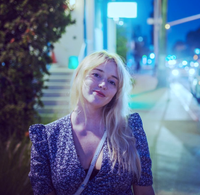 Kate Santos's avatar