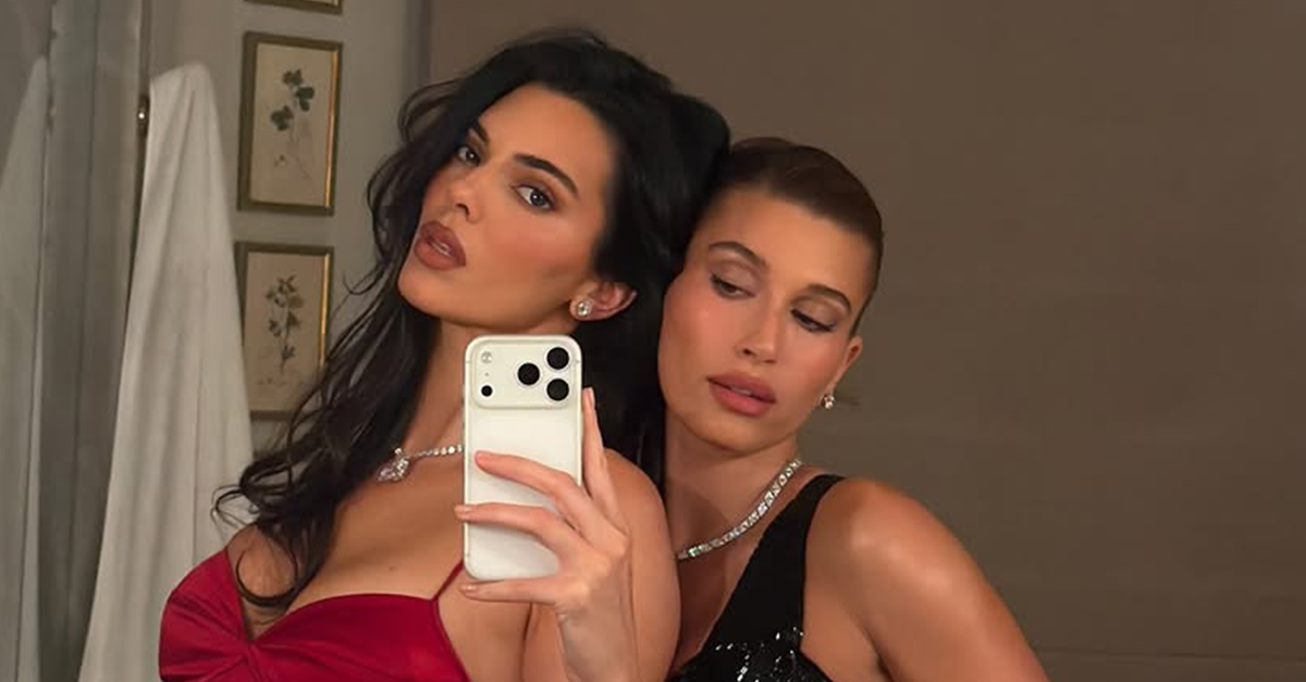 Every Chic Person I Know Is Setting Aside Chunky Earrings for This Timeless Trend