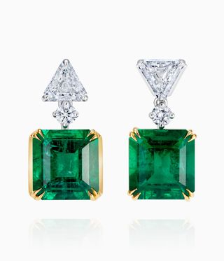 Silver & green earrings Design
