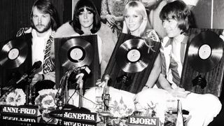 Photo of ABBA AUSTRALIA - JANUARY 01: (AUSTRALIA OUT) Photo of ABBA; Benny Andersson, Anni-Frid Lyngstad, Agnetha FSltskog and Bj?rn Ulvaeus