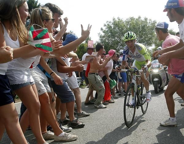 Vincenzo Nibali (Liquigas-Cannondale) time trials to a second place finish.