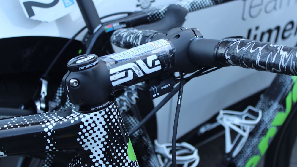 The twenty-three cobbled sections of the race were marked on the stem