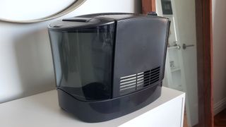 Image shows a side view of the Honeywell Top Fill Cool Moisture Humidifier