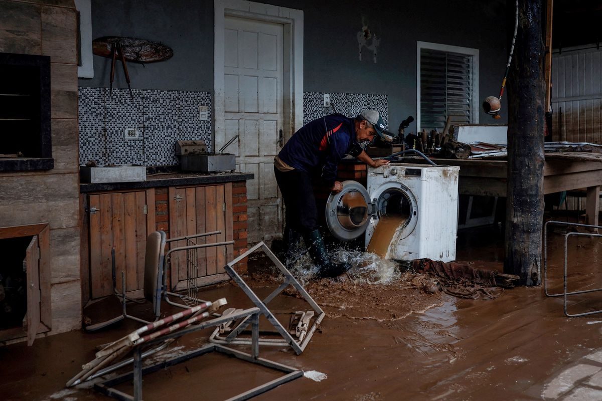 A winning image from the World Press Photo awards