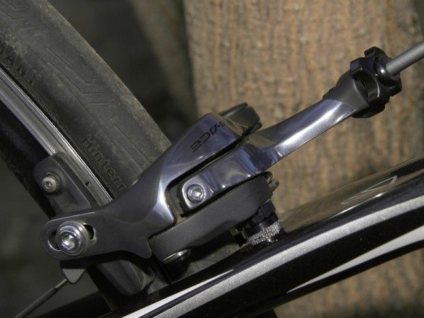 Shimano probably could have made the new calipers lighter but we wouldn't trade their superb stopping power and fingertip modulation to save a few grams