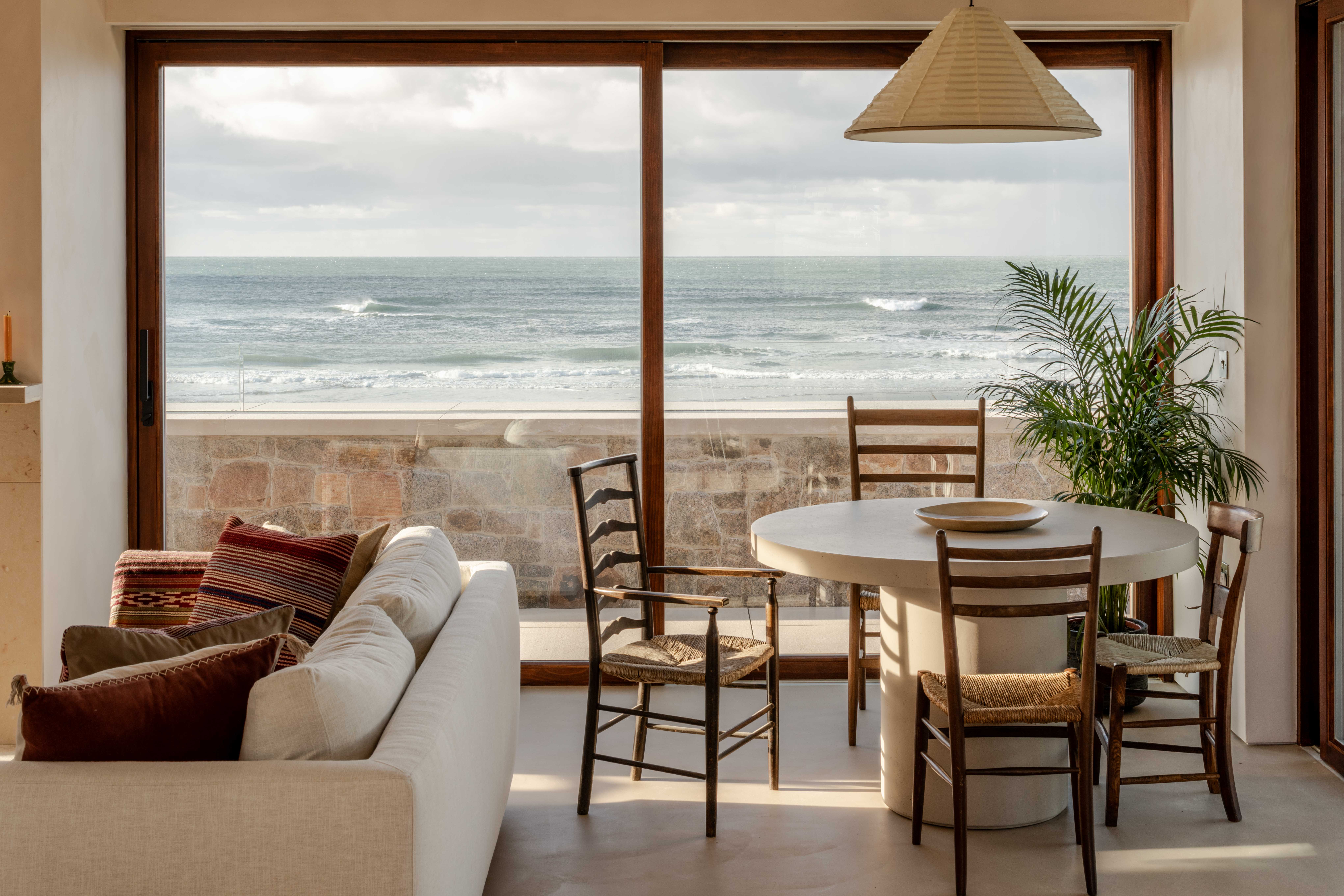 Wishing Well beach house, Jersey, by Fieldwork Architects