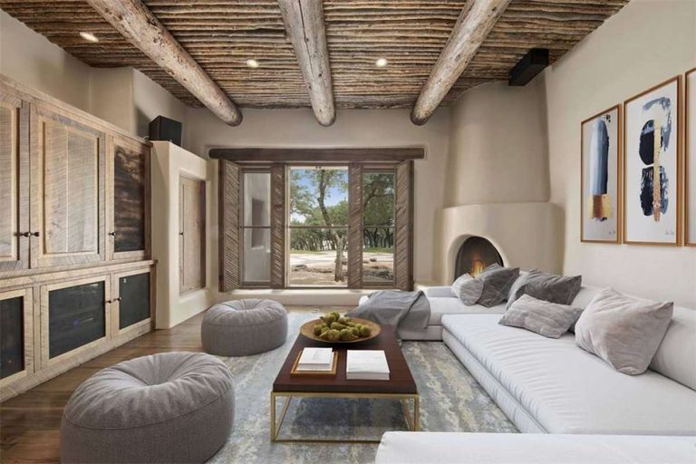 George Strait's mansion is on sale for $7.5 million | Homes and Gardens