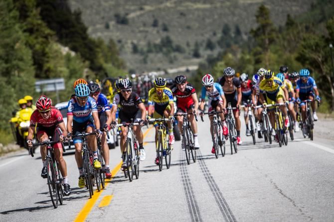 Jaramillo is caught by the leading group