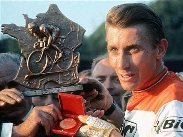 Jacques Anquetil recieves a trophy in 1969