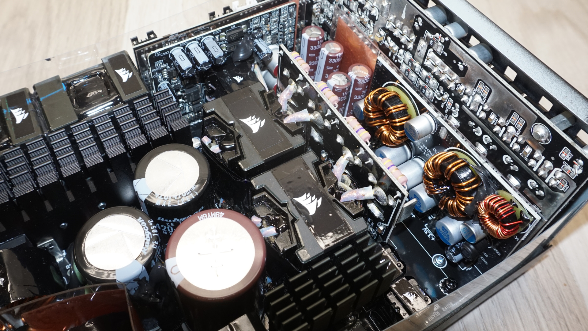 Corsair HX1200i ATX 3.1