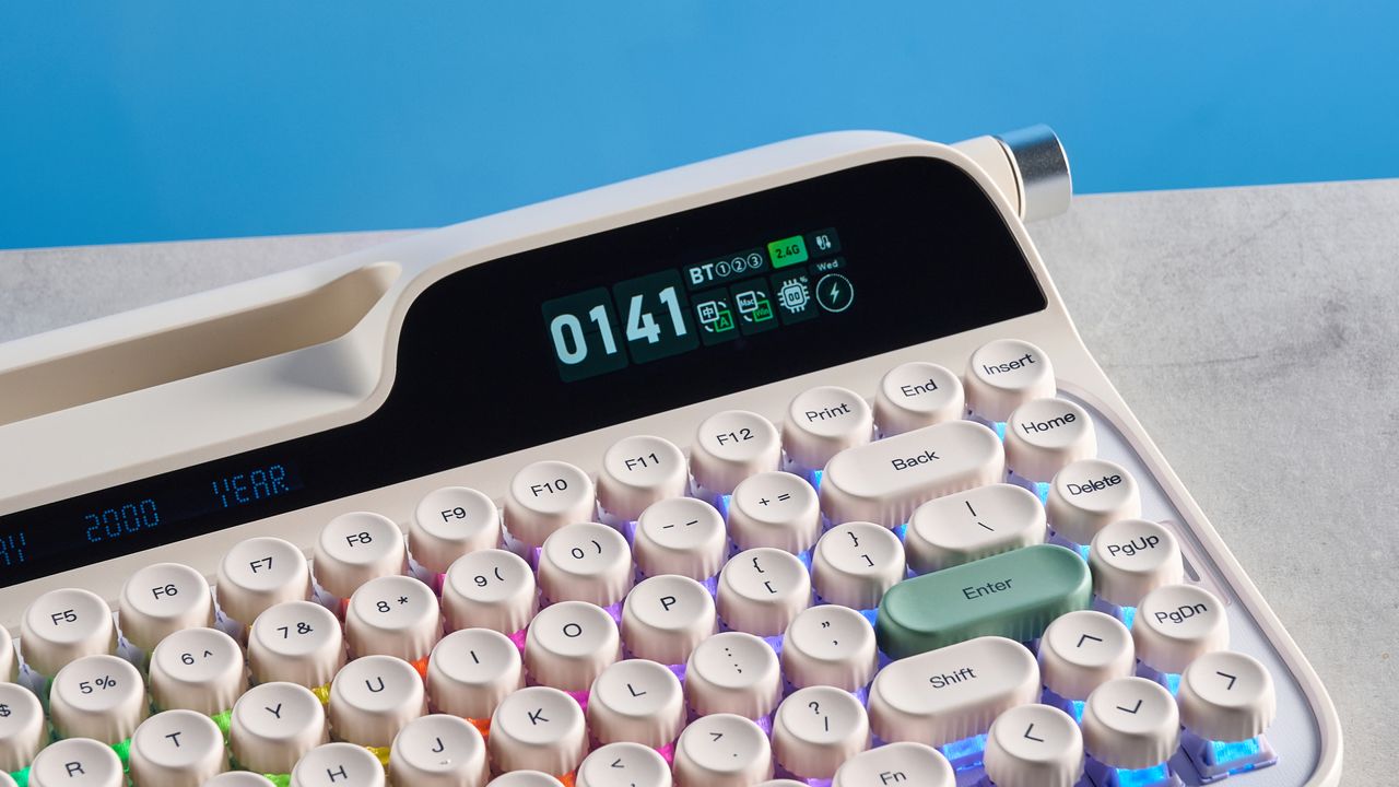 An Epomaker Glyph mechanical keyboard