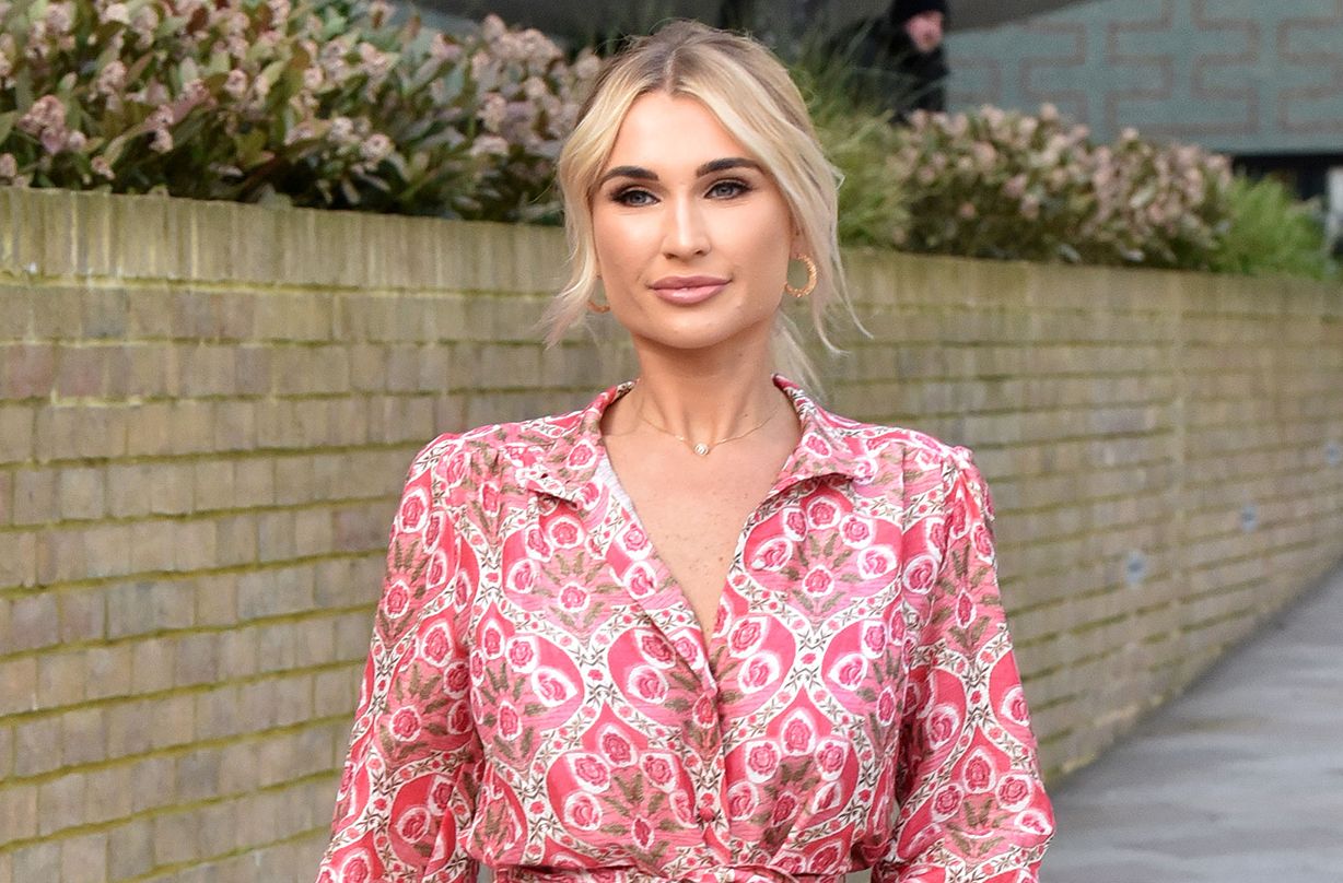 Billie Faiers