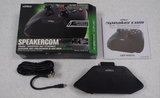 Nyko SpeakerCom Xbox One box contents