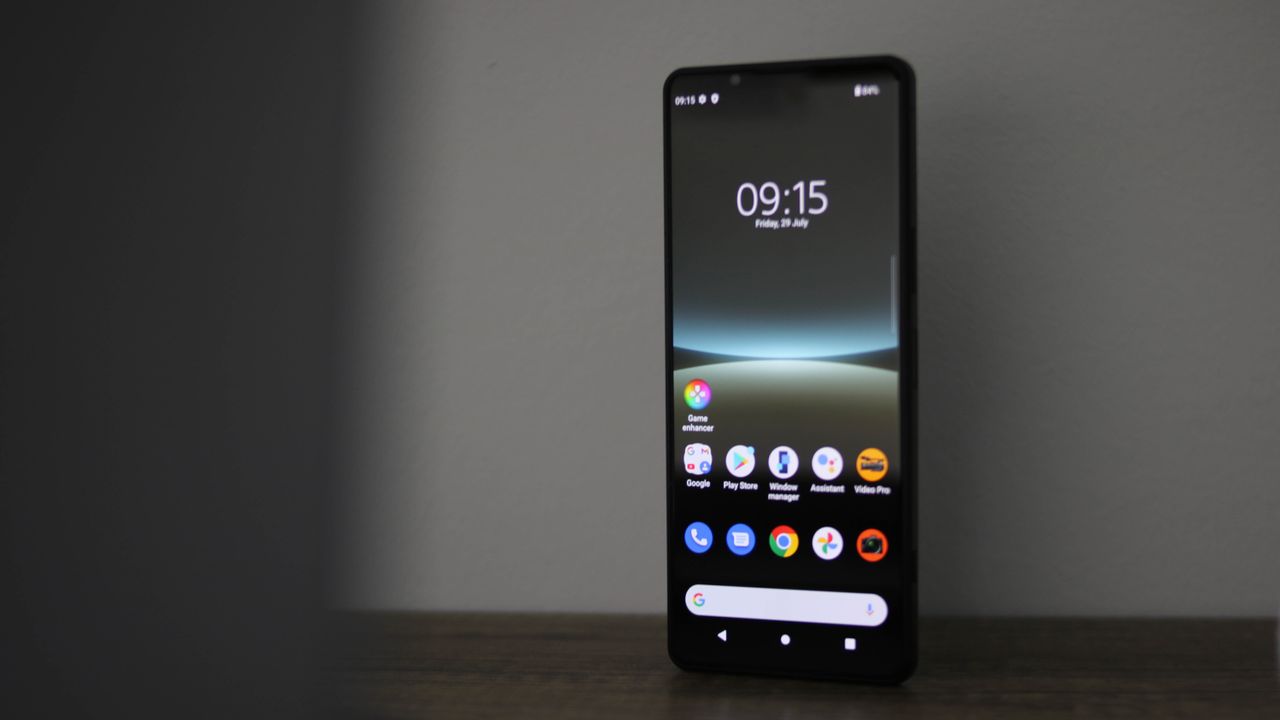 The Sony Xperia 5 IV from the front