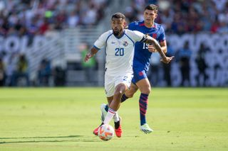 Anibal Godoy #20 of Panama turns with the ball during a CONCACAF Gold Cup Semi-Final game between Panama and USMNT at Snapdragon Stadium on July 12, 2023 in San Diego, California. (Photo by Mike Janosz/USSF/Getty Images for USSF).