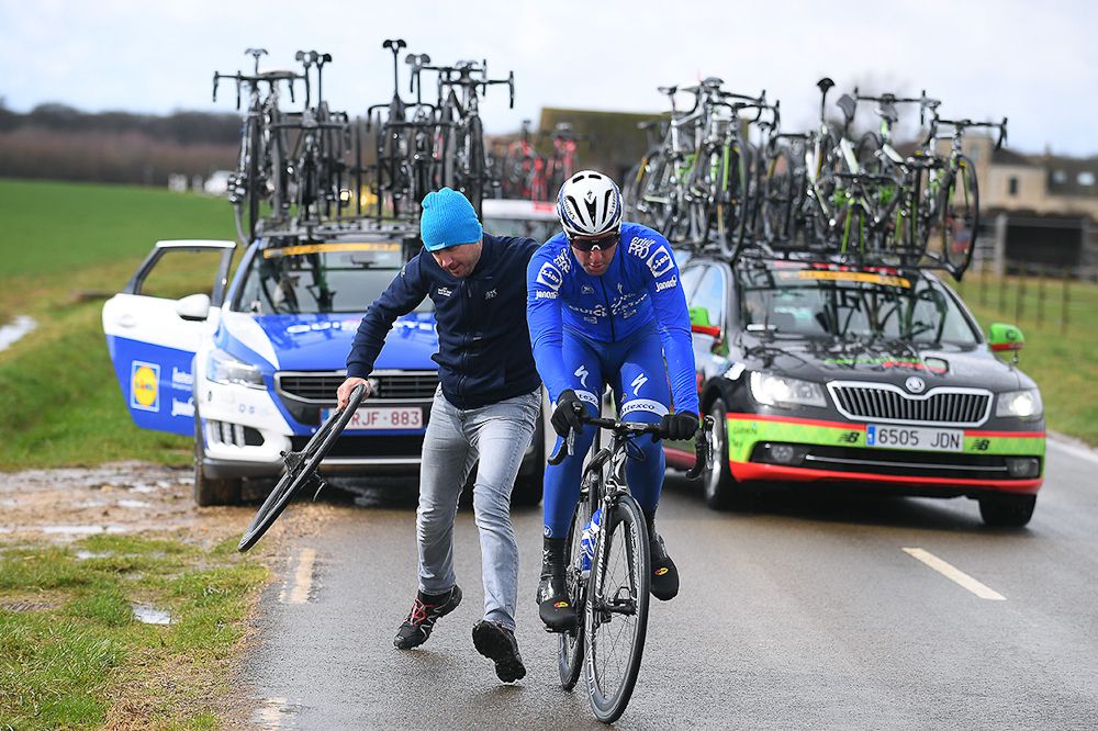 Fabio Sabatini is off after a quick wheel change.