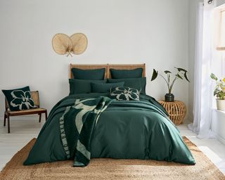 sumptuous forest green bedding