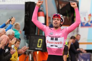 Tom Dumoulin in the Giro maglia rosa at Profronde van Surhuisterveen