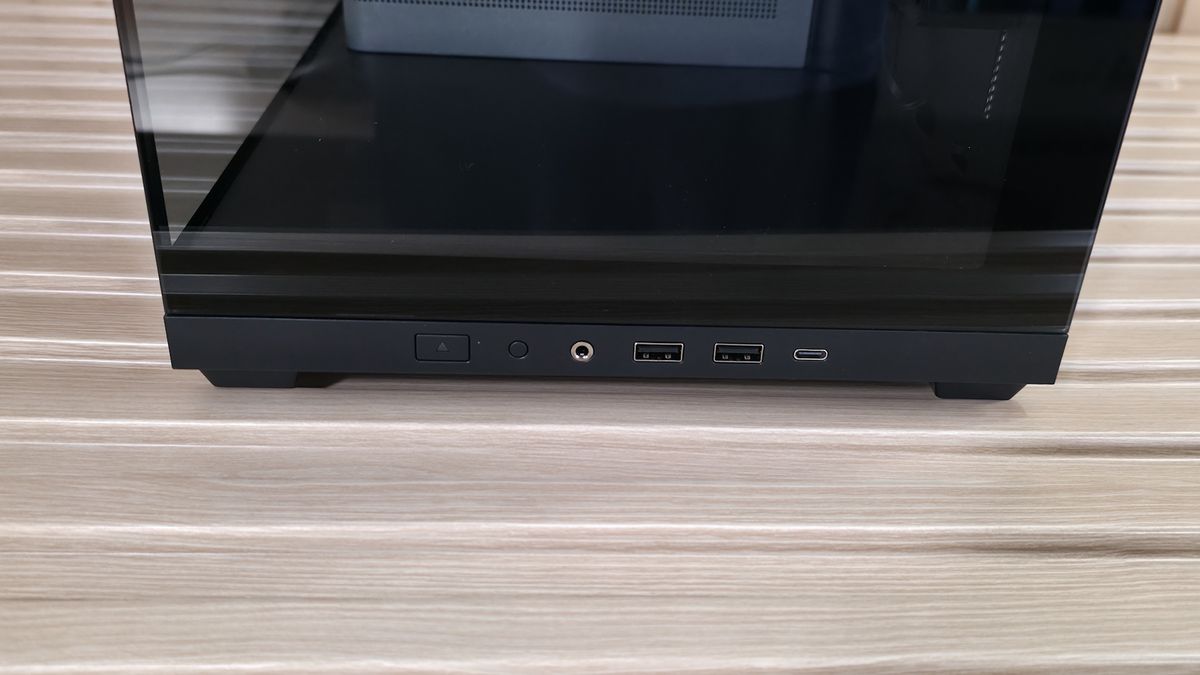 Montech TG3 - internal
