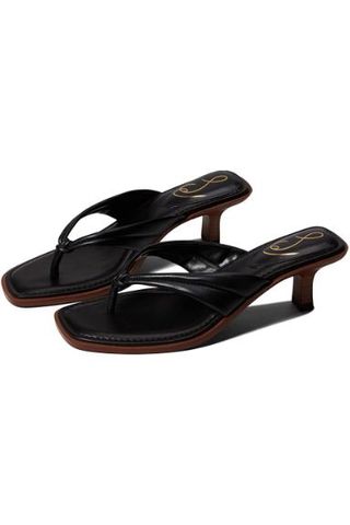 black thong sandal