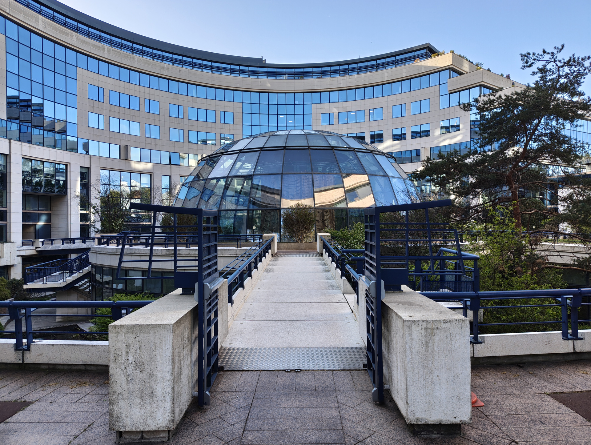 Nothing Phone (4a) camera samples