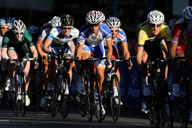 Lachlan Norris in the bunch.