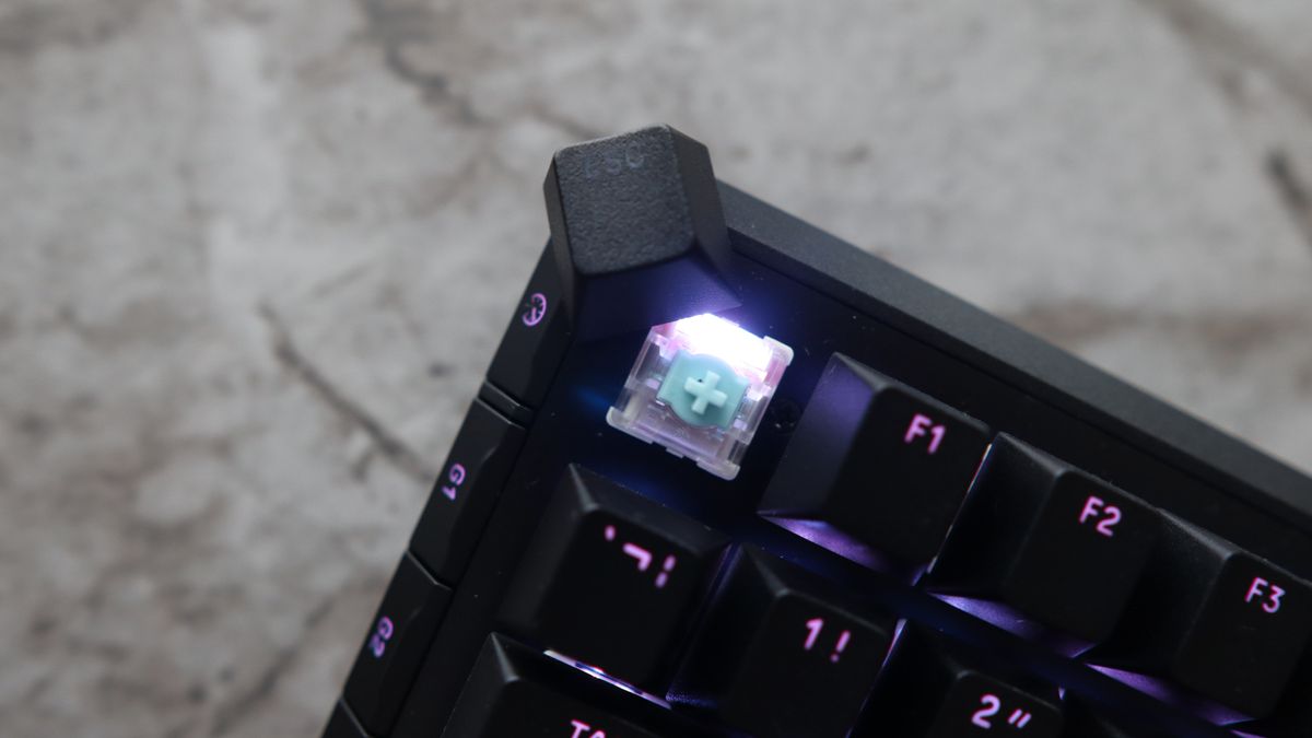 The Corsair Vanguard Pro 96 gaming keyboard