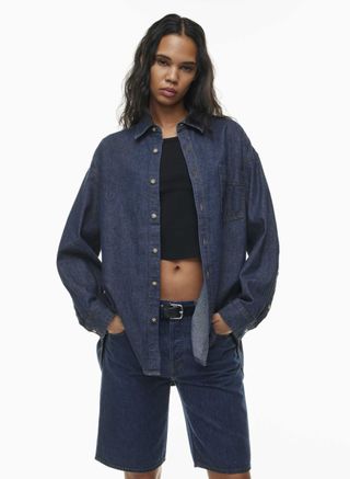 Aritzia, The Denim Forum The 80s Comfy Denim Shirt