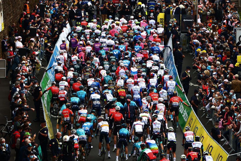 LANDERNEAU FRANCE JUNE 26 The peloton at start in Brest City during the 108th Tour de France 2021 Stage 1 a 1978km stage from Brest to Landerneau Cte De La Fosse Aux Loups 176m Public Fans Landscape LeTour TDF2021 on June 26 2021 in Landerneau France Photo by Michael SteeleGetty Images