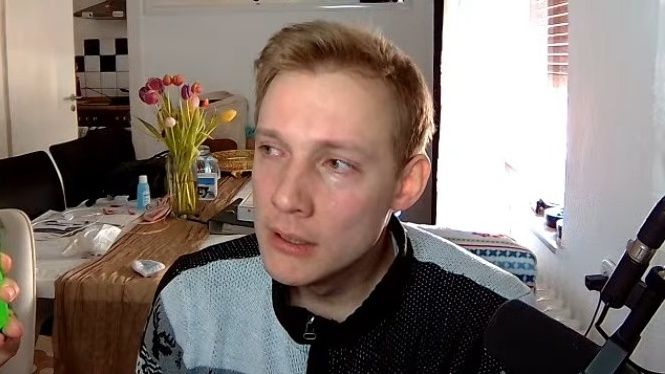 Dev breaks down in tears when 4 years of work are rewarded with $250,000 earnings in a week: 'I don't know why people are so nice'