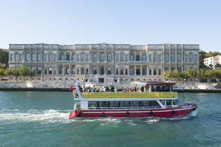 places celebs vacation Ciragan Palace Kempinski (Istanbul)