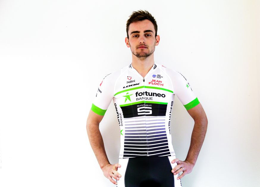 Maxime Daniel models the 2018 Fortuneo-Samsic kit