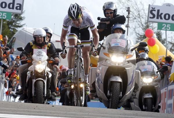 Cadel Evans (BMC) finished second on the Zoncolan