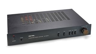 Stereo amplifier: Rotel RA820BX