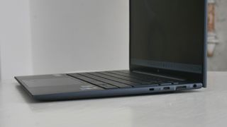 HP Elite Dragonfly G3