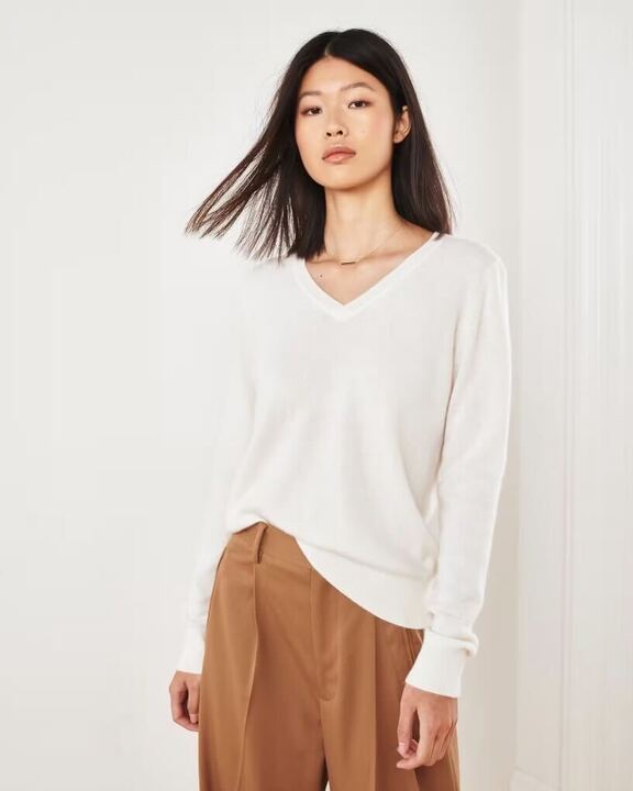The Cashmere V-Neck Sweater in Ivory