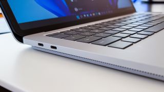 Surface Laptop Studio Thunderbolt 4 ports