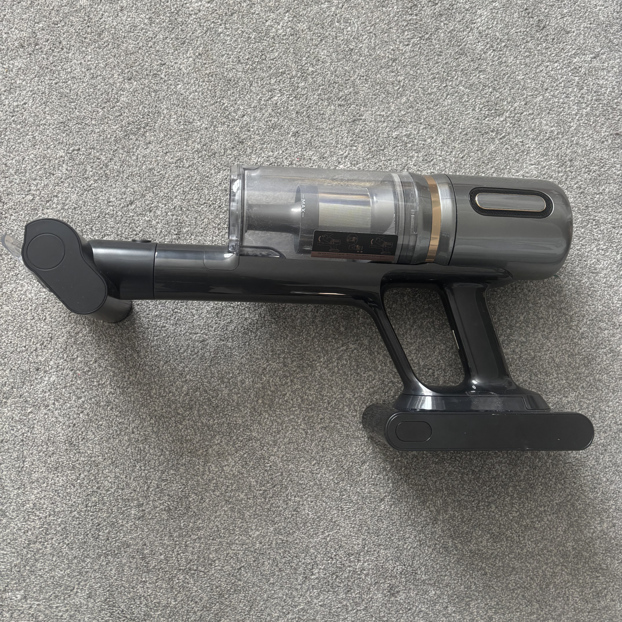 Dreame V20 Pro Cordless motorised mini-brush flat lay